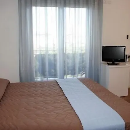 Hotel Dante 3*