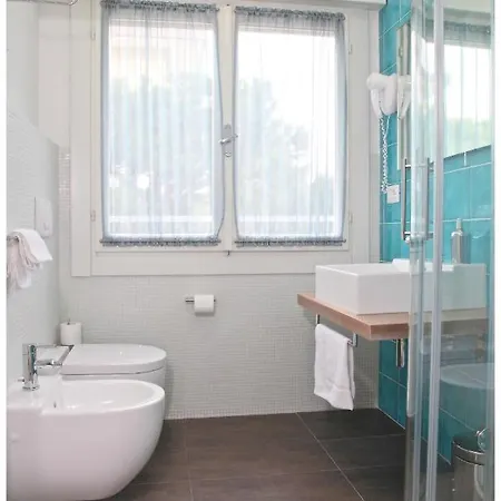 Hotel Dante 3*